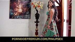 PINUP SEX - Lustful fucking with gorgeous pinup Czech Billie Star and Leny Evil