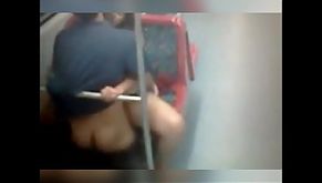 Fodendo no transporte público 7 min